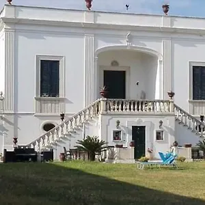 Longo De Bellis , Bari Italië