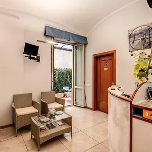 Casa Carra 3*, Rome Italië