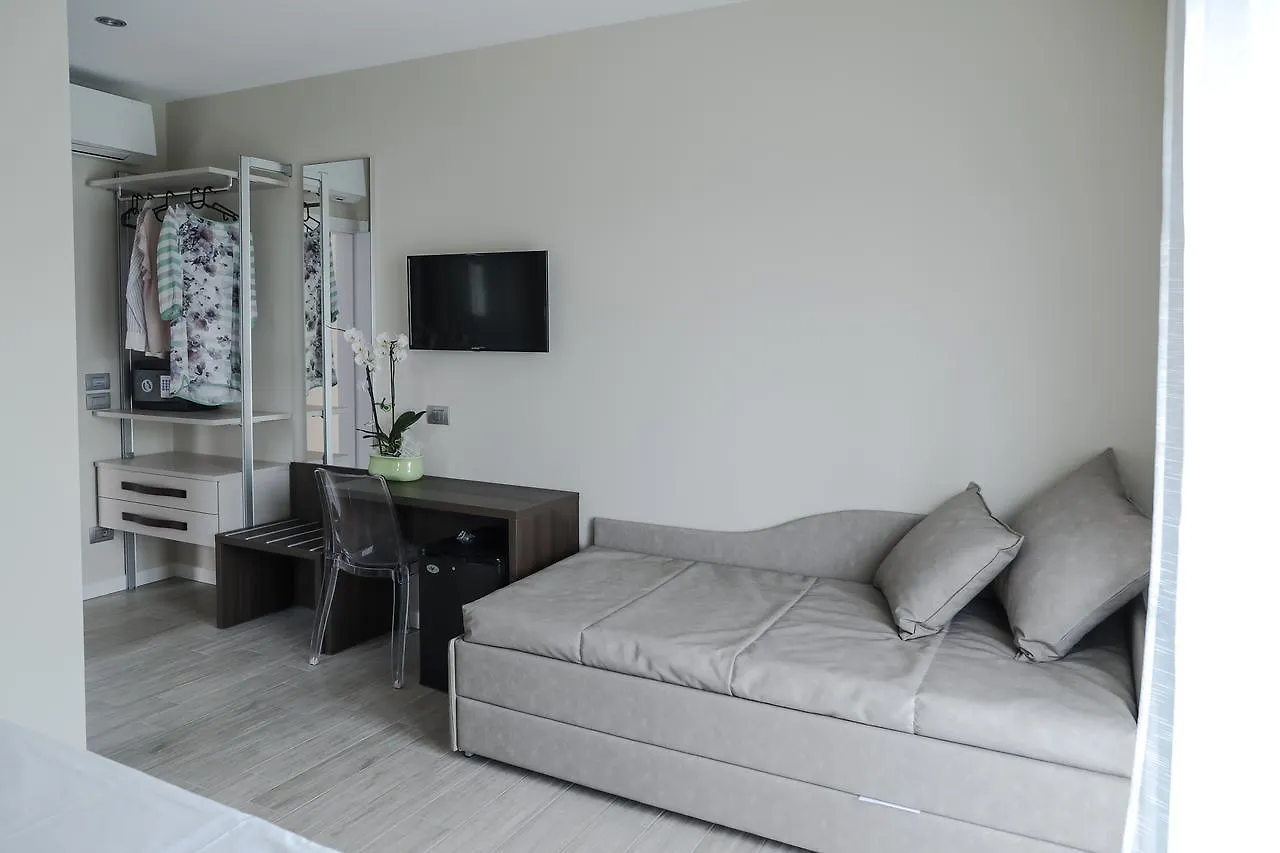 Menta E Rosmarino Rooms Lazise Italy