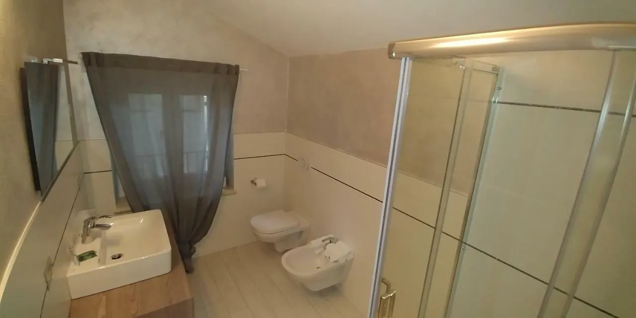 Bed & Breakfast Menta E Rosmarino Rooms Lazise