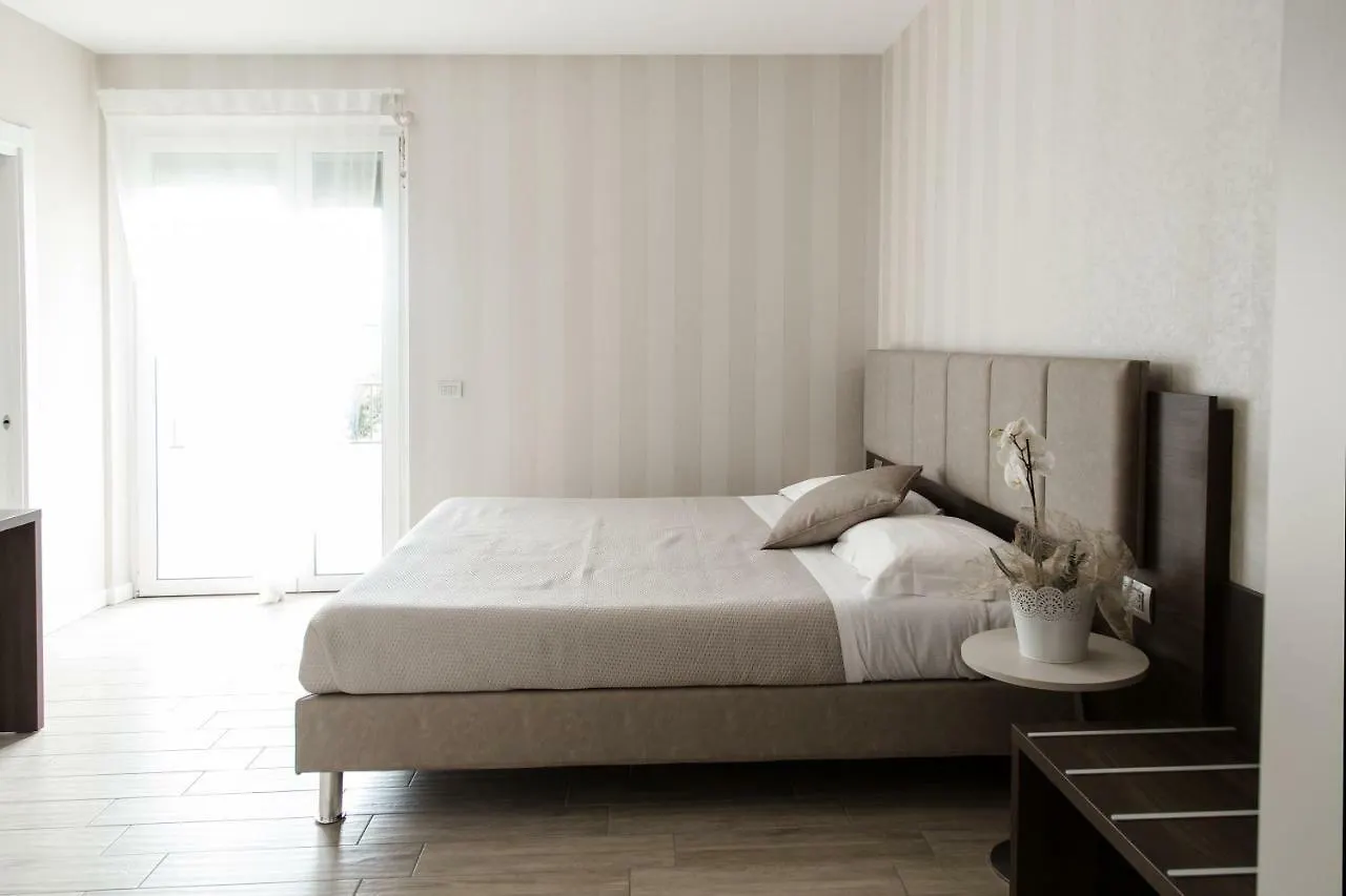 Menta E Rosmarino Rooms Lazise Italy
